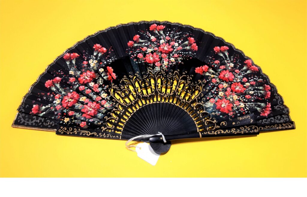 il-ventaglio-nero